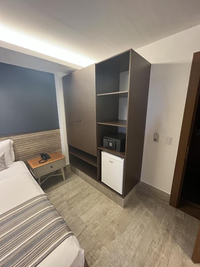 Golden Towers Hotel มาคาเอ ภายนอก รูปภาพ